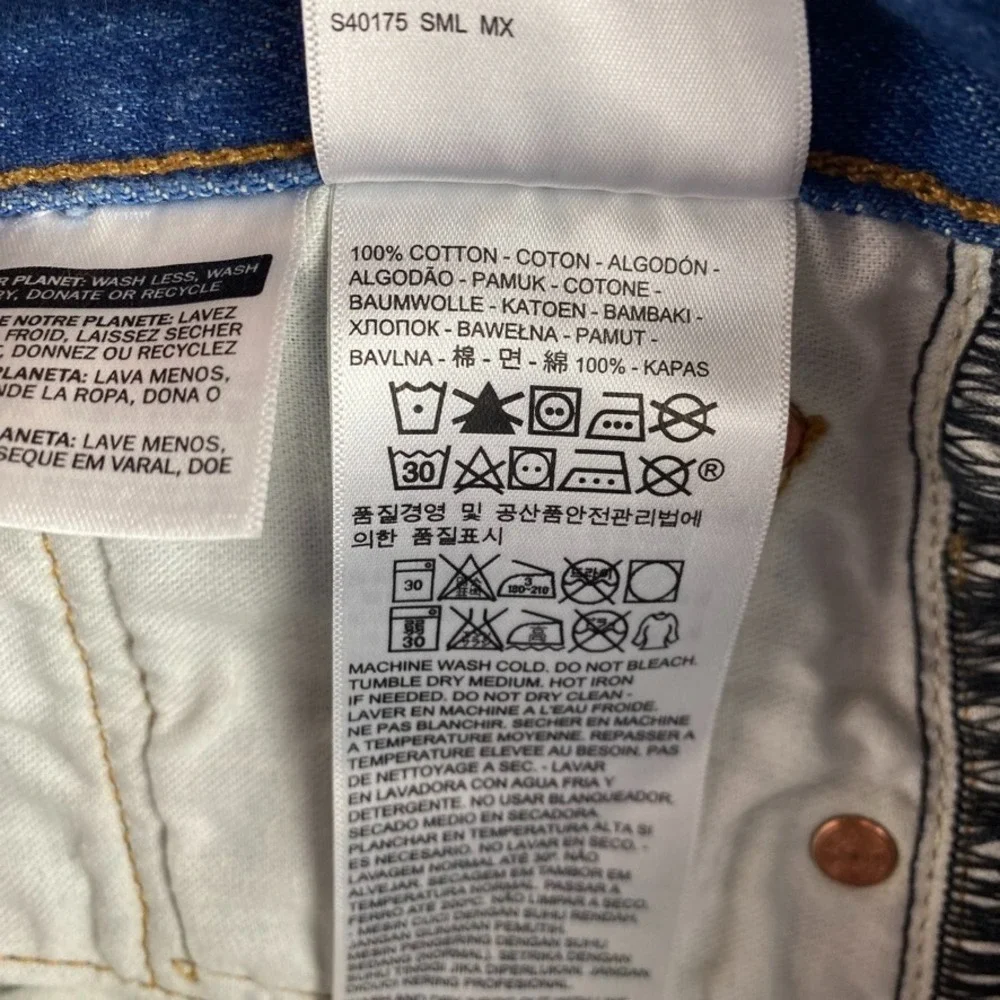 Levis Jeans Mens 29x32 Blue 501 Straight Button Fly Western Design Art Denim